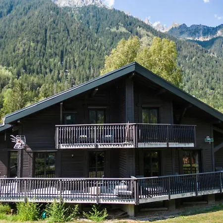 Demi-chalet Cosy Avec Terrasses, Wifi Et Parking A - Fr-1-343-228 * 霞慕尼